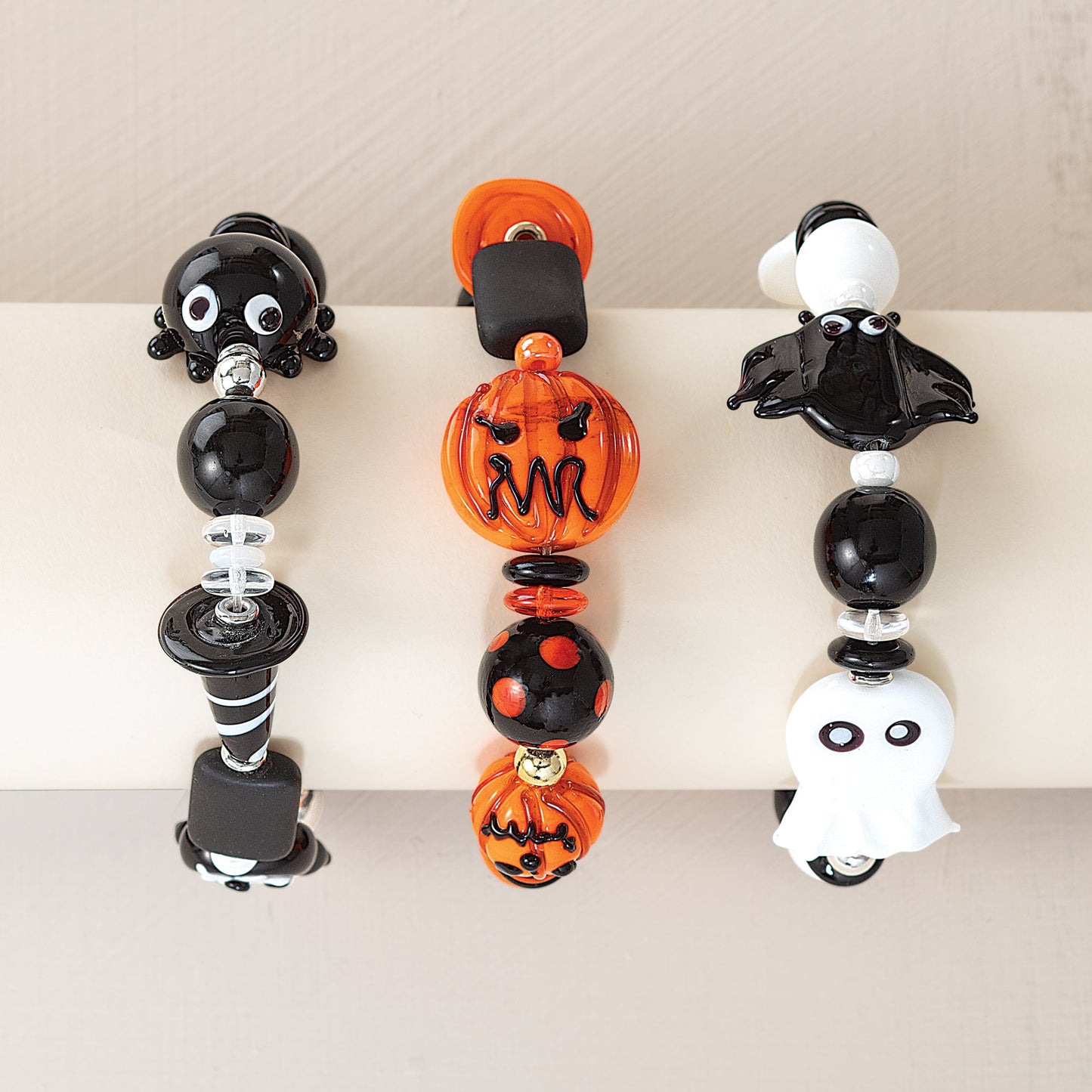Murano Glass Witch Hat & Spiders Bracelet