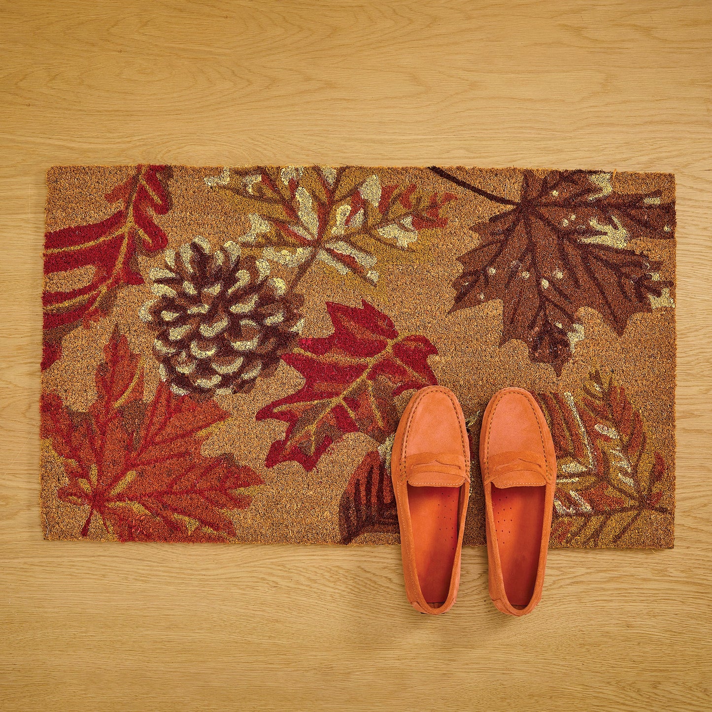 Crisp Leaves Decorative Rug