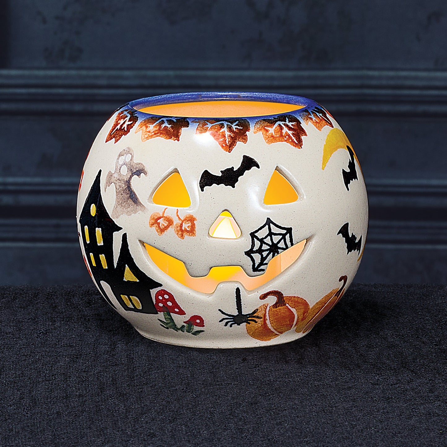 Polish Pottery Enchanting Pumpkins Jack O' Lantern Tealight Holder